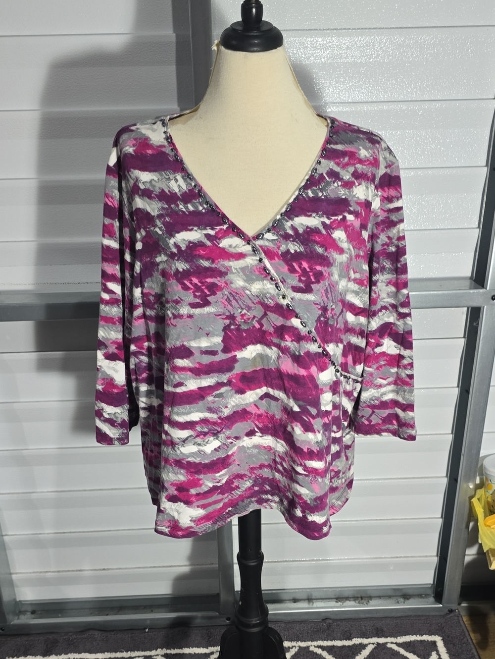 Ruby Rd. Purple and Gray V-Neck Long Sleeve Printed Top Size 3X